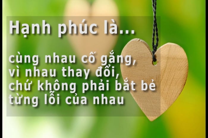 Bản chất của hạnh phúc tuổi trẻ là sống trọn vẹn để cống hiến và góp sức.