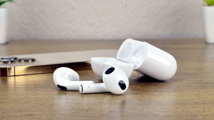 AirPods-4-3