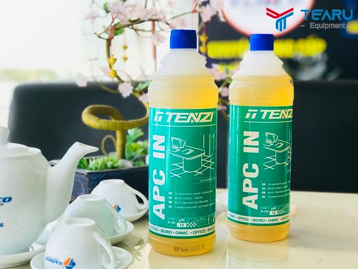 Dung dịch vệ sinh nội thất xe ô tô Tenzi APC IN - Ảnh 1