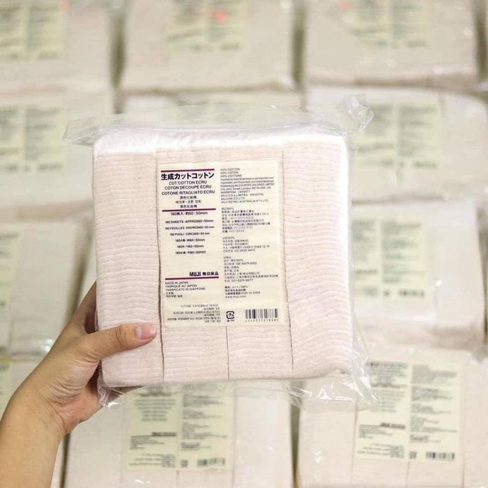 Hình ảnh bông tẩy trang hữu cơ Muji Cotton Ecru 2