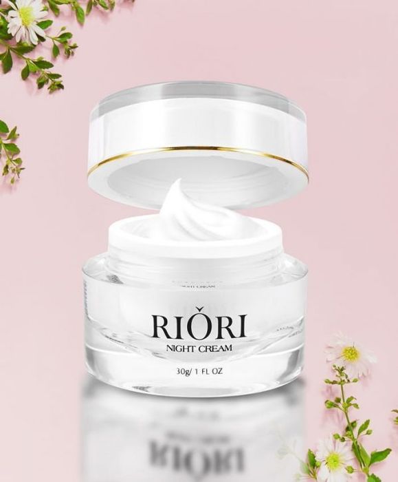 Hình ảnh của Kem Dưỡng Trắng Da Mặt Ban Đêm Riori Night Cream