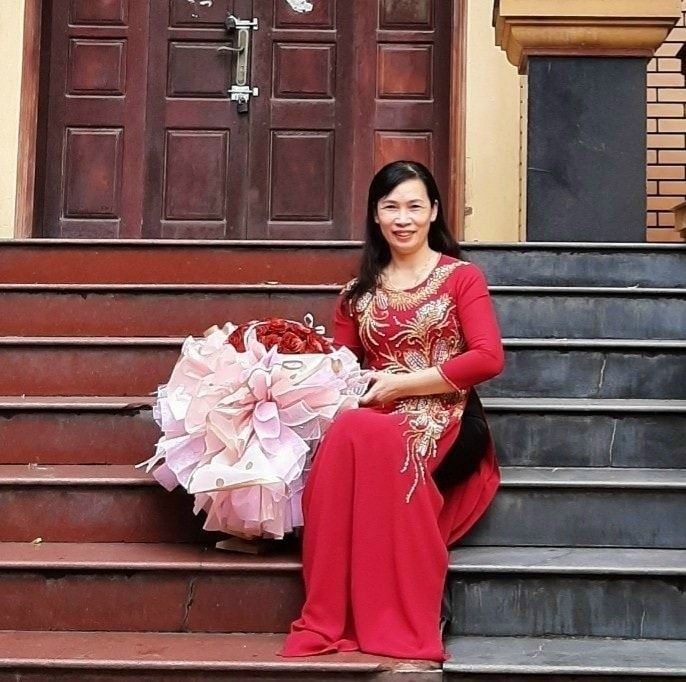 Nhà thơ Trịnh Thanh Hằng - Ảnh 1