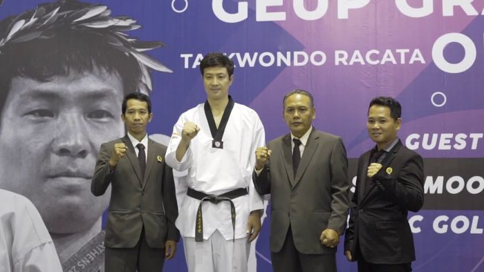 Moon Dae-sung đã thể hiện sự thống trị tại các giải taekwondo quốc gia với cú đá vòng chân trái ảnh 1