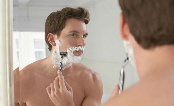 Kem Cạo Râu Neutrogena Men Sensitive Skin hình 2