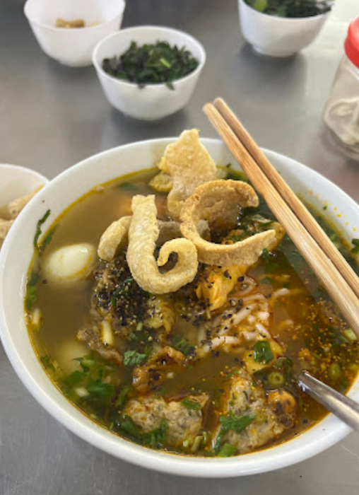 Bánh canh cá lóc Dì Quý hình 2