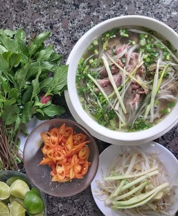 Hình ảnh Phở Pasteur 2