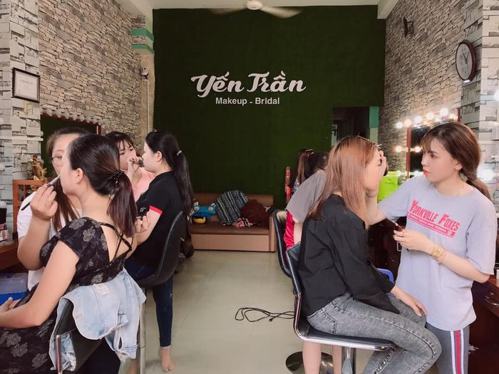 Hình ảnh Yến Trần Makeup 2