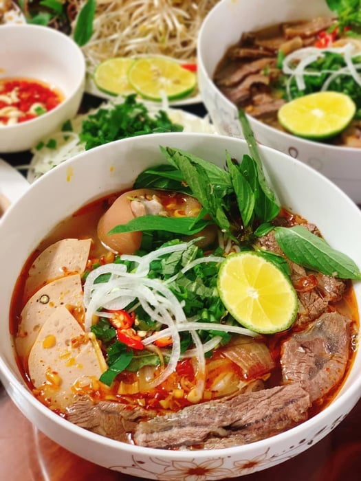 Hình ảnh Bún bò Hoa Lâm 1