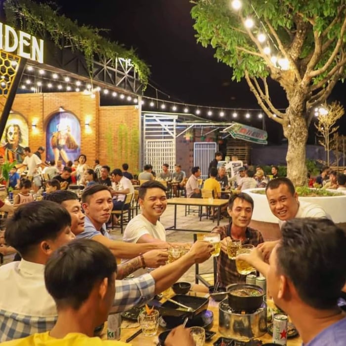 Ảnh 1 của Củi Beer Garden