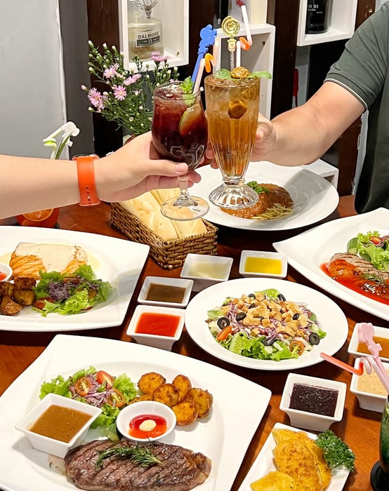 Thế Giới Steak - Bít Tết Món Âu cho Người Việt ảnh 2