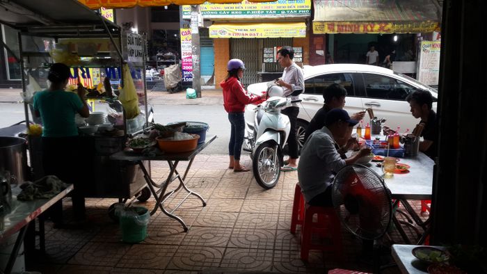 Bún Bò Huế Tân Phú - Hình 2