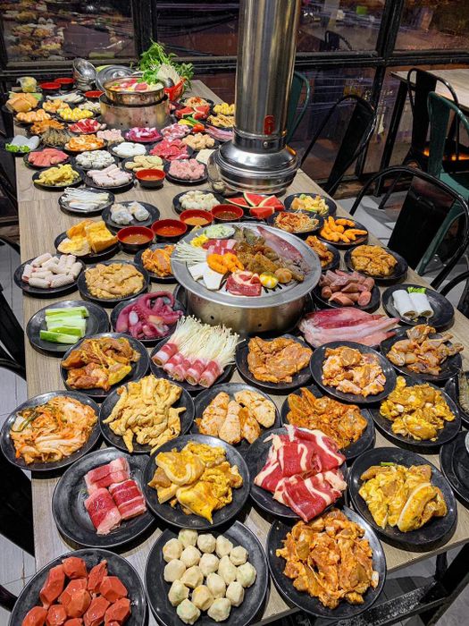 Hình ảnh Buffet Lẩu Nướng Tú Béo 1