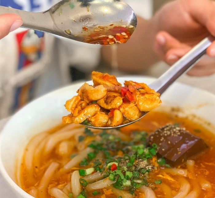 Bánh Canh Cua Ngọc Trinh - Hình ảnh 1