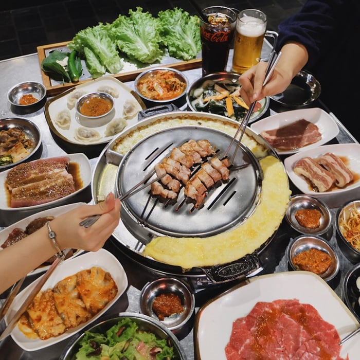 Hình ảnh 2 của K-Pub - Korean Grill Pub