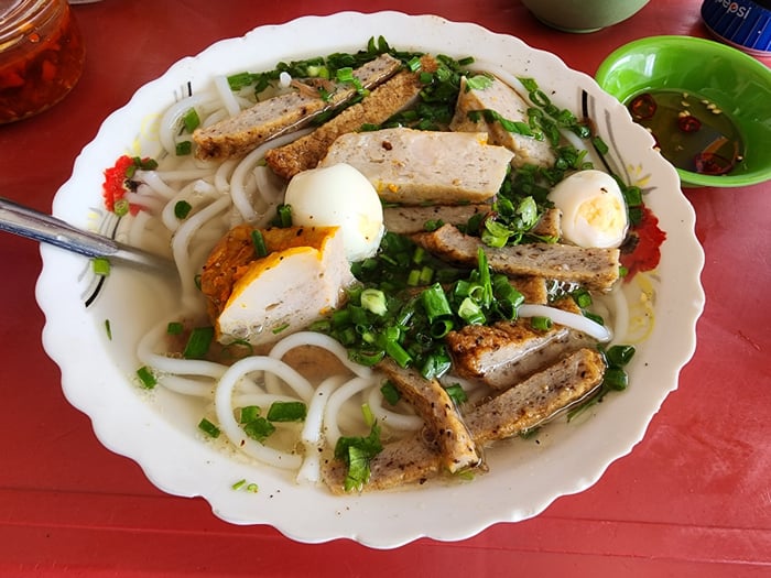 Hình ảnh Bánh Canh Chả Cá Cô Xí 2