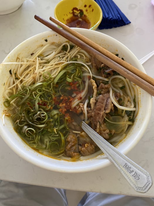 Bún Bò O Sáu - Hình 2