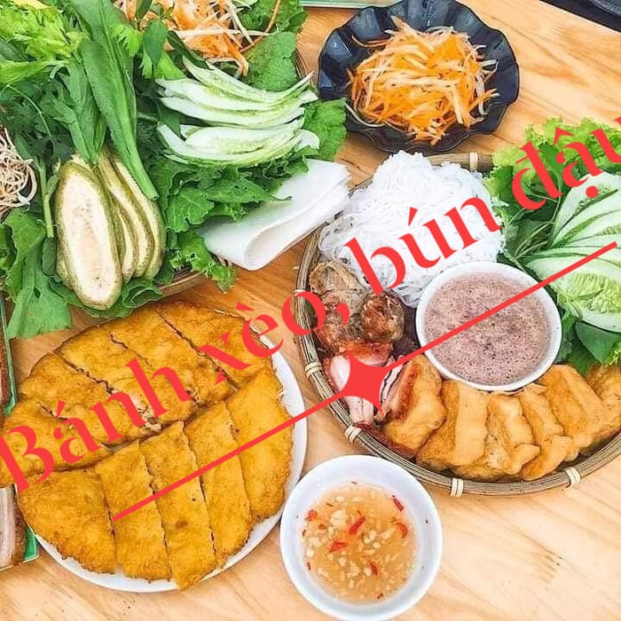 Hình ảnh Bánh tráng cuốn thịt heo tại MẬM QUÁN số 2