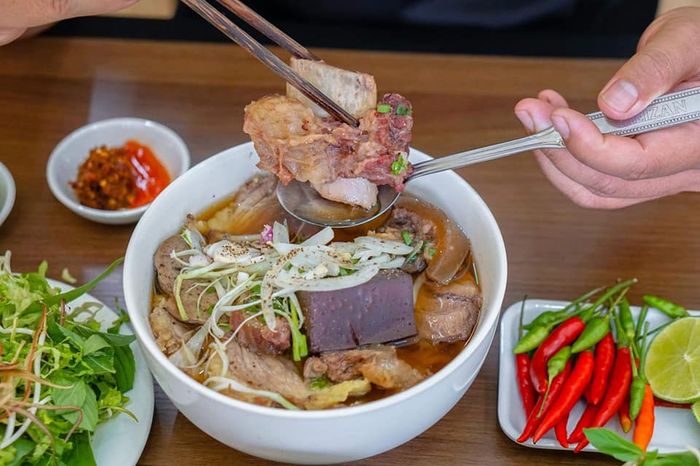 Bún Sườn Bò Nam Đô - Hình ảnh 1