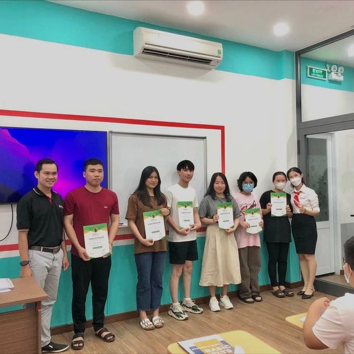 Hình ảnh IELTS Fighter Nha Trang 2