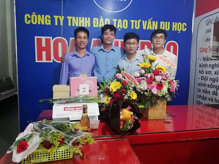 Hình ảnh Nhật ngữ Hoa Anh Đào Bình Dương 1