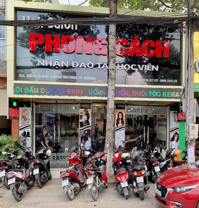 Hình ảnh 2 của Phong Cách Hair Salon