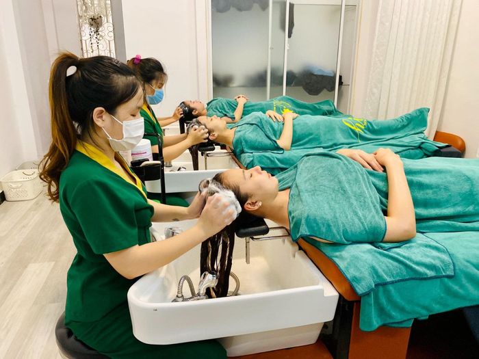 Chào Spa ảnh 1