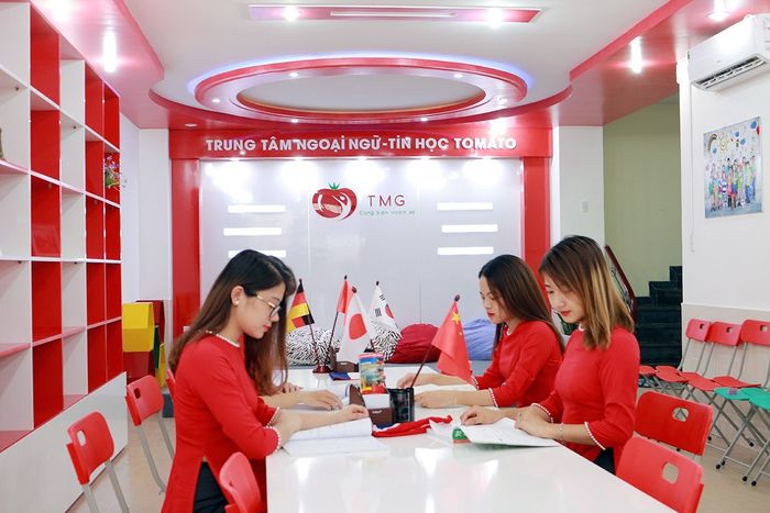 Hình ảnh Trung tâm Ngoại ngữ Tomato Hải Phòng 1