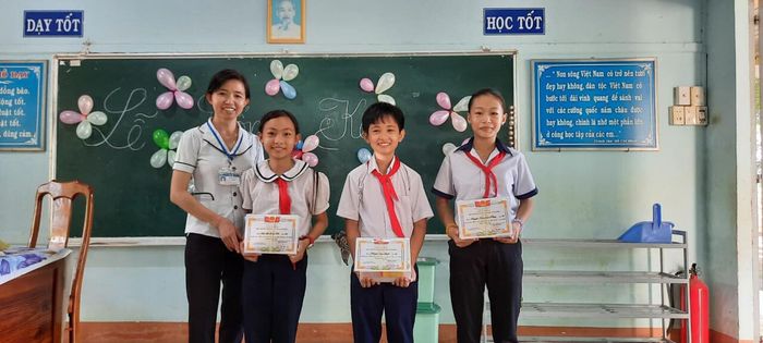 Ảnh Tiểu học Xuân Đông 2