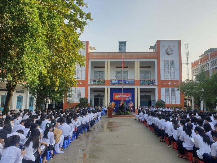 Hình ảnh Trường THPT Phan Ngọc Hiển 2