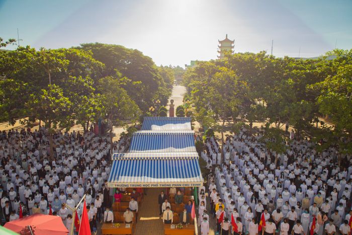 Trường THPT Phan Chu Trinh - Phan Thiết: Hình ảnh 1
