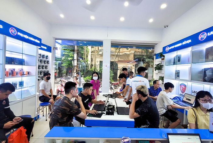 Hình ảnh LaptopAZ.vn 2