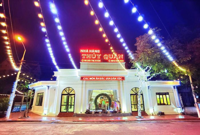 Nhà Hàng Thuỷ Quán - Hình ảnh 1