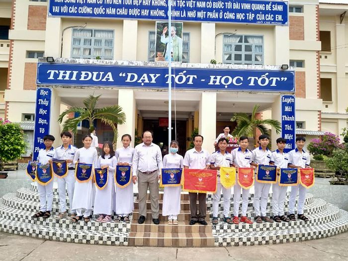 Hình ảnh Trường THPT Điền Hải 2