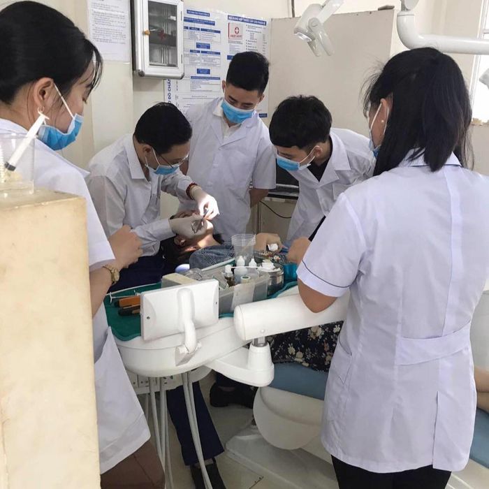 Nha Khoa Quốc Tế - Quế Sơn - Hình 1