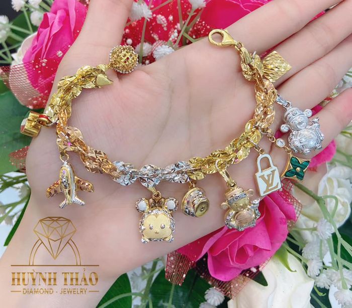 Cửa hàng vàng Huỳnh Thảo hình 1