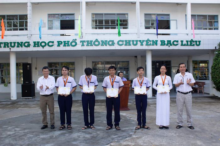 Hình ảnh Trường THPT Chuyên Bạc Liêu 2