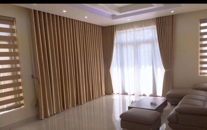 Rèm cửa Hoàng Duyên - Hình 1