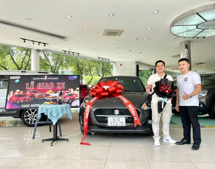 Hình ảnh Suzuki World Phổ Quang 2