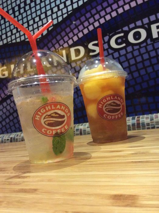 Highland Coffee Trần Đại Nghĩa hình 2