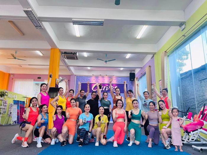 Hình ảnh 2 của Curves Quang Trung