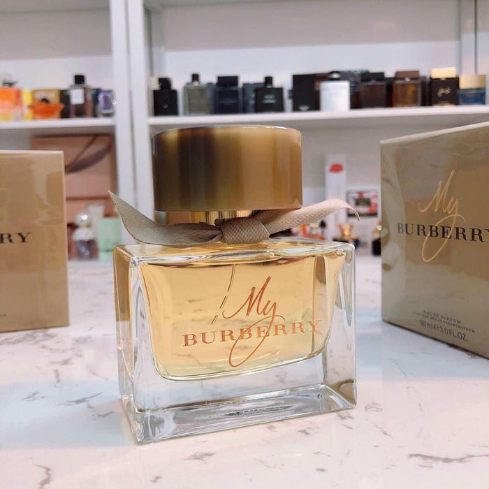 Hình ảnh Charme Perfume 3