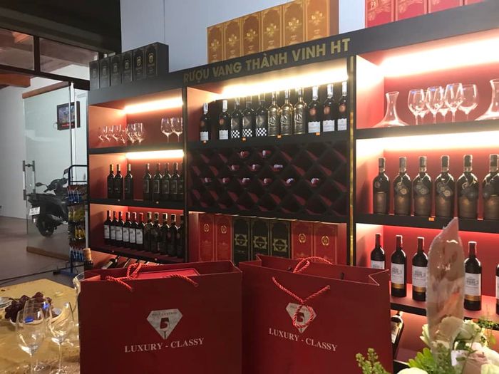 Hình ảnh Rượu Vang Thành Vinh HT 2
