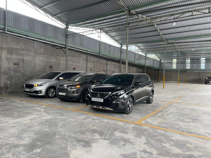 Hình ảnh Bãi đậu xe Mr. Phong 2