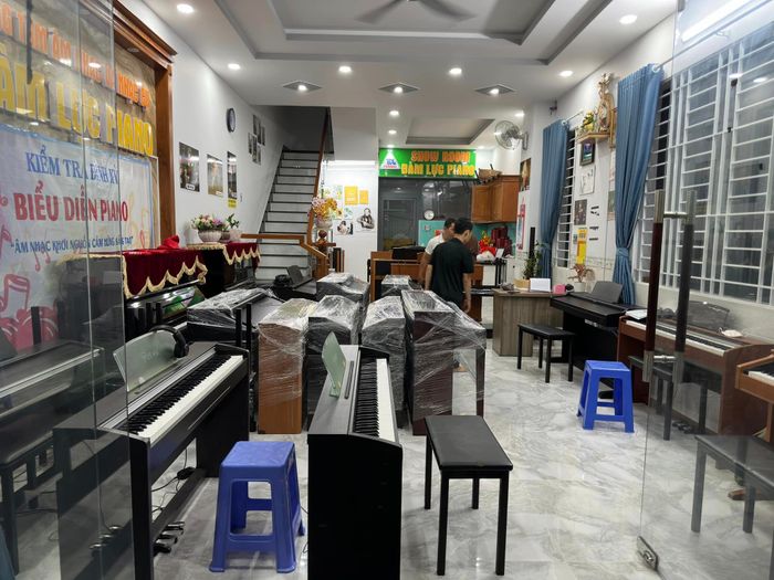 Trường Âm Nhạc Đàm Lực Piano hình ảnh 1