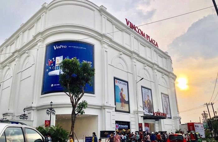 Hình ảnh Vincom Plaza Dĩ An, Bình Dương 1