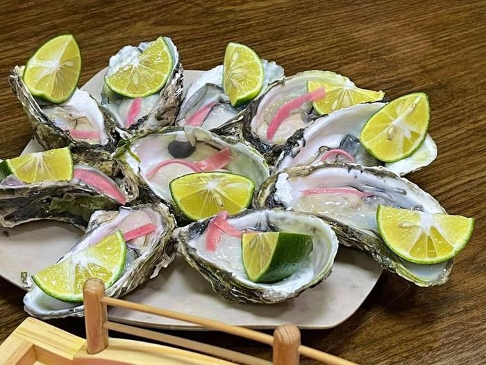 Hạ Long Quán - Hình ảnh 1