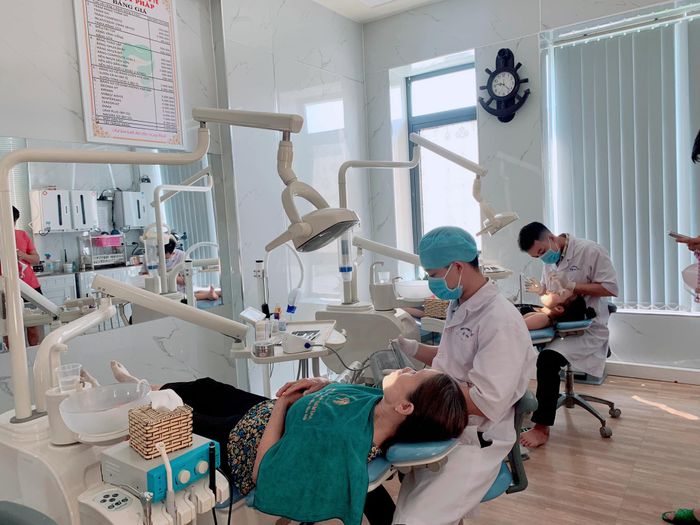 Nha Khoa Quốc Tế Việt Pháp - Hình 2