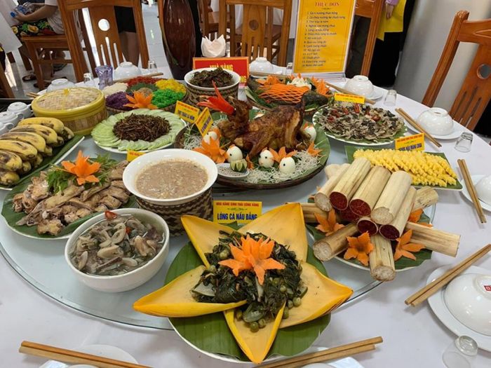 Hình Ảnh Nhà Hàng Sinh Thái Sông Vàng - 2