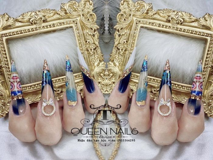 Hình ảnh Queen Nails 2