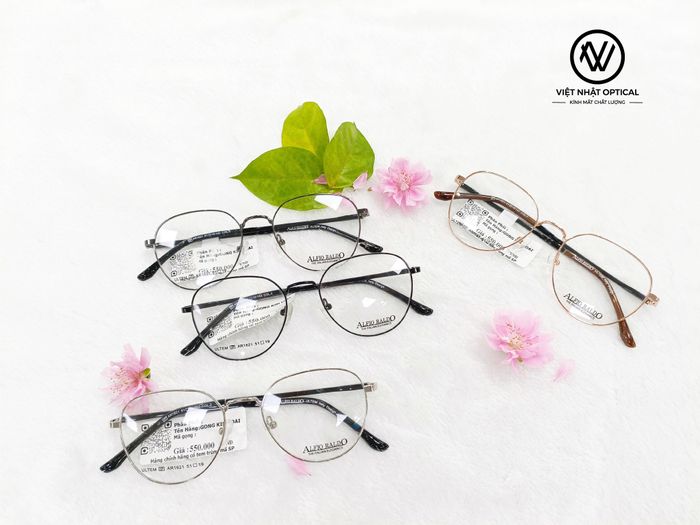 Hình ảnh Phòng Khám Mắt Quốc Tế Việt Nhật 1